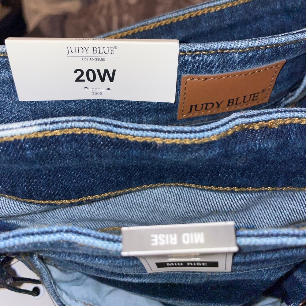 Brand new Judy Blue jeans size 20!